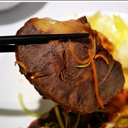 猪嘴边肉