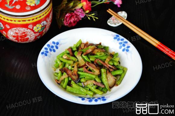 腊肉炒豇豆