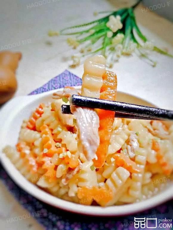 肉丝焖狼牙土豆