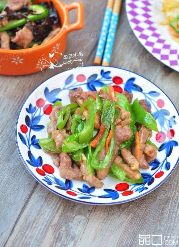 尖椒熘肉片