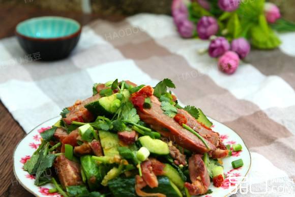 黄瓜拌护心肉