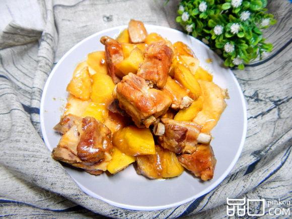 黄胡萝卜炖排骨
