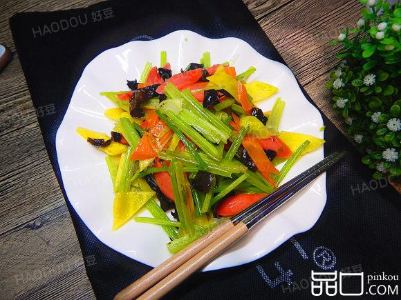 芹菜炒火腿