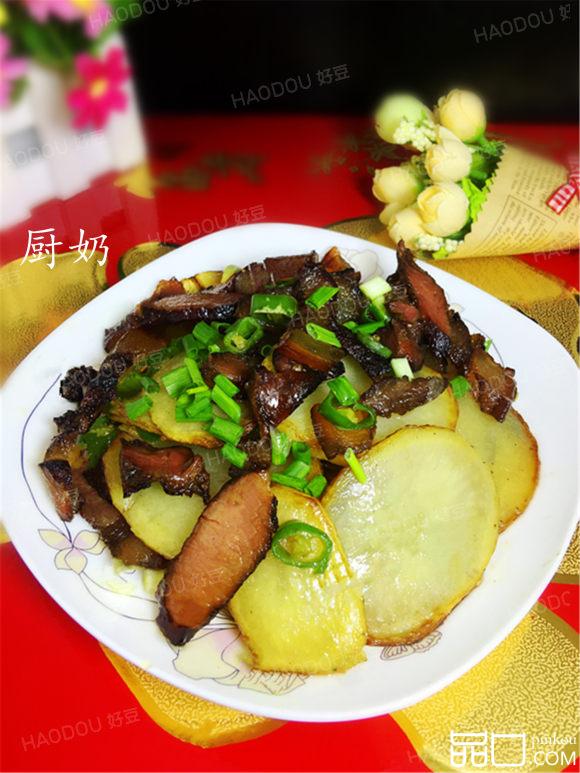 干锅腊肉土豆片
