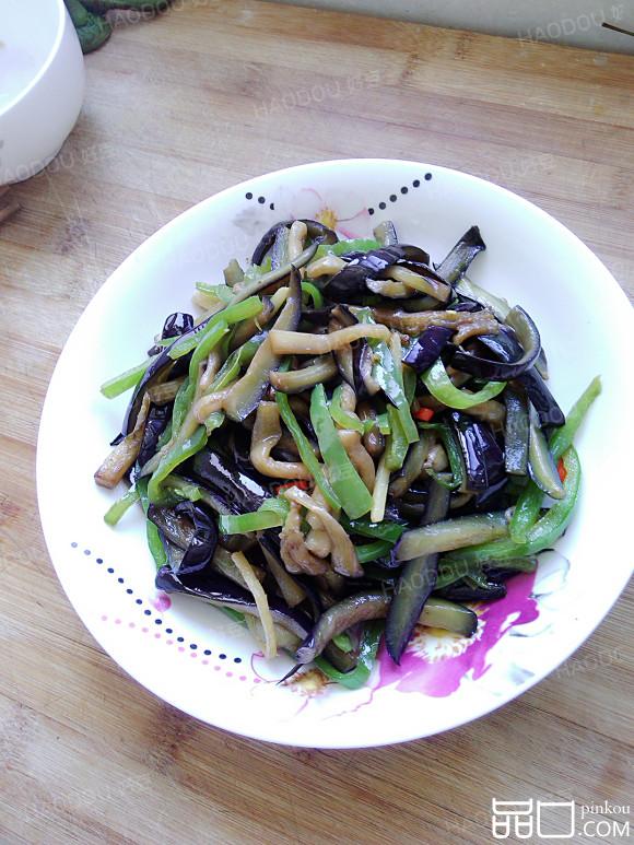 青椒炒茄条