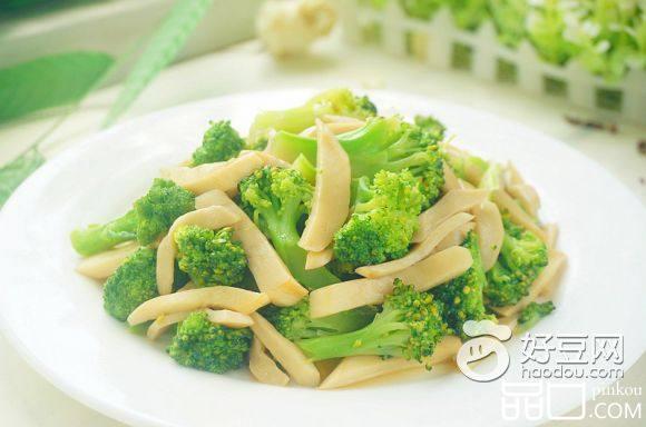 西兰花炒杏鲍菇