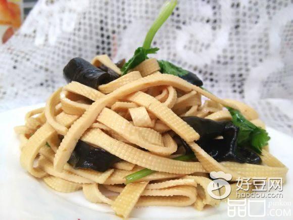 凉拌木耳豆腐丝