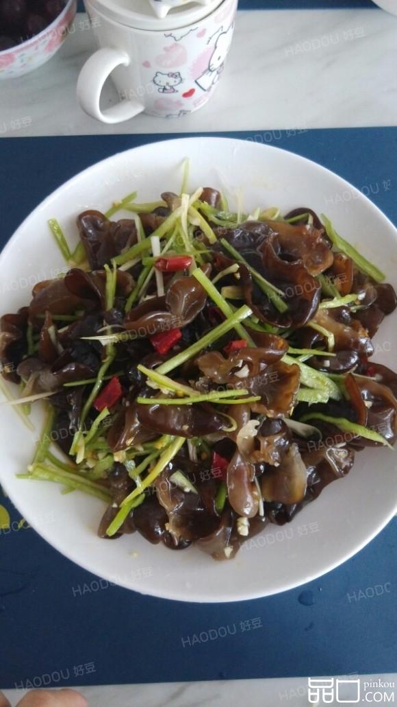 凉拌东北黑木耳