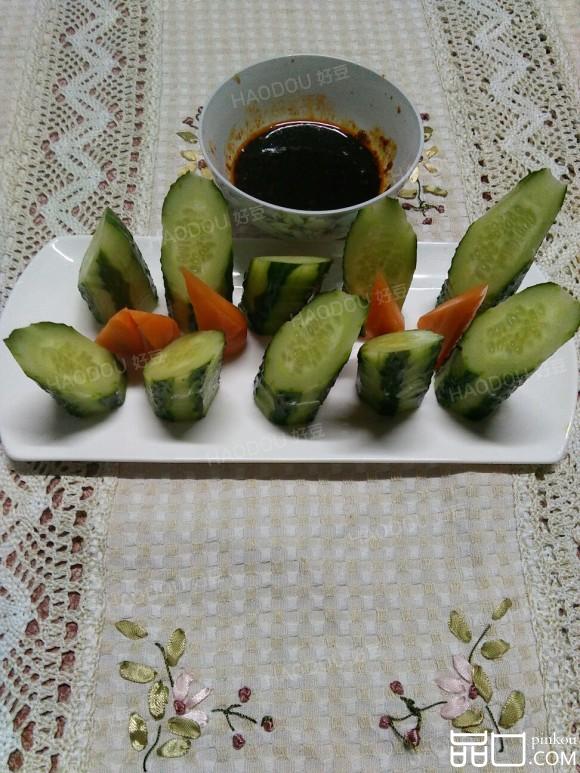 蘸酱黄瓜