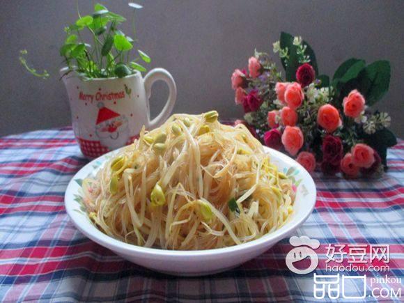 黄豆芽拌米粉