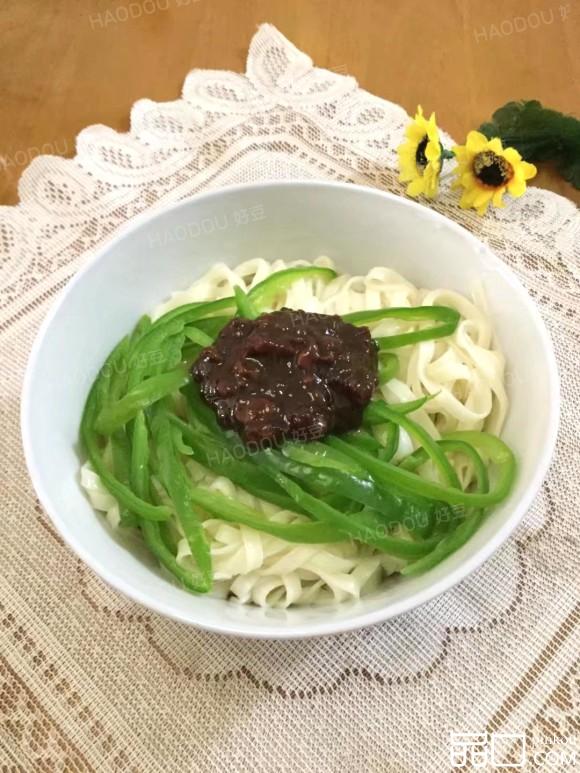 炸酱捞面
