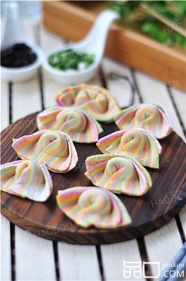 彩虹馄饨