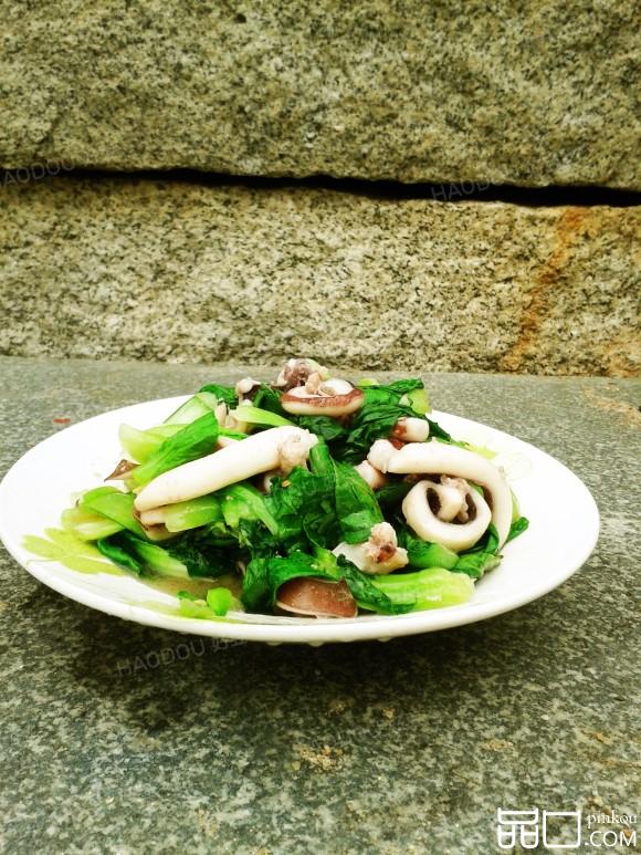 油菜炒鱿鱼