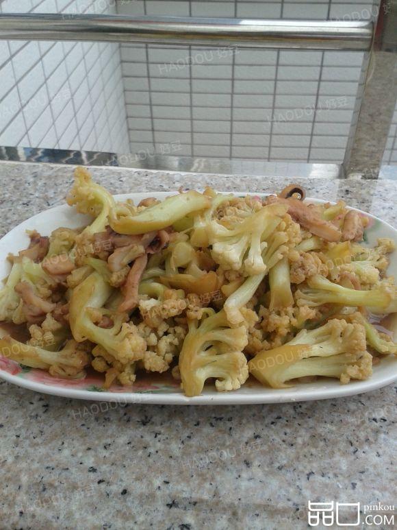鱿鱼炒菜花