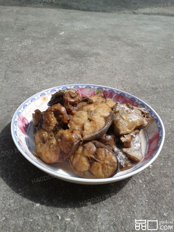 酱油烧青条鱼