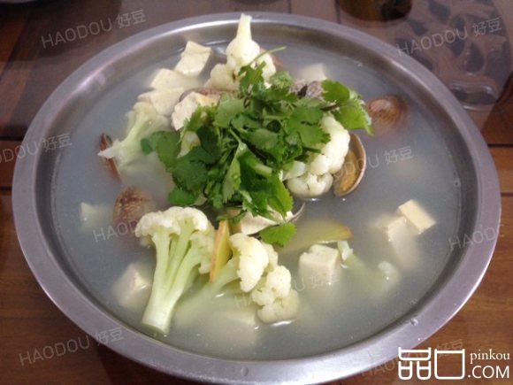 花蛤豆腐汤