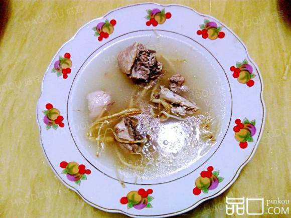 参须炖鸡汤