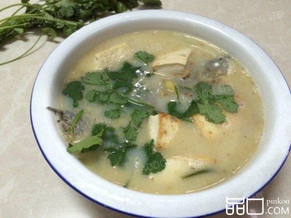 鲫鱼豆腐汤