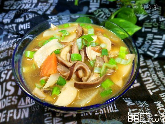 鲍菇肚丝萝卜汤