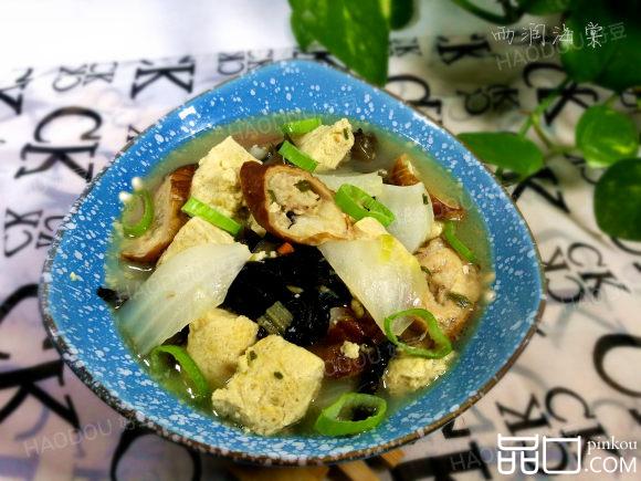白菜大肠冻豆腐汤