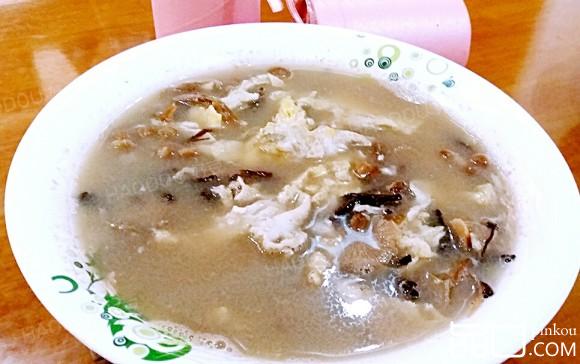 鸡蛋蘑菇汤