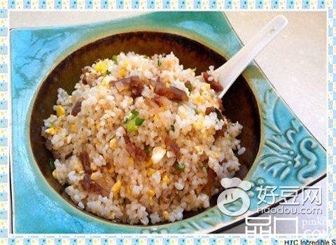 苏式腊肠蛋炒饭