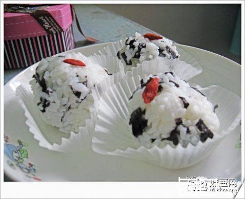 紫菜饭团