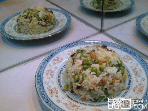 虾皮豆仁炒饭