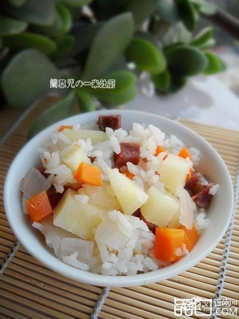腊味地三鲜焖饭