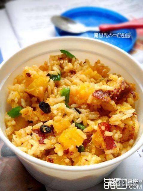 红薯腊肠焖饭