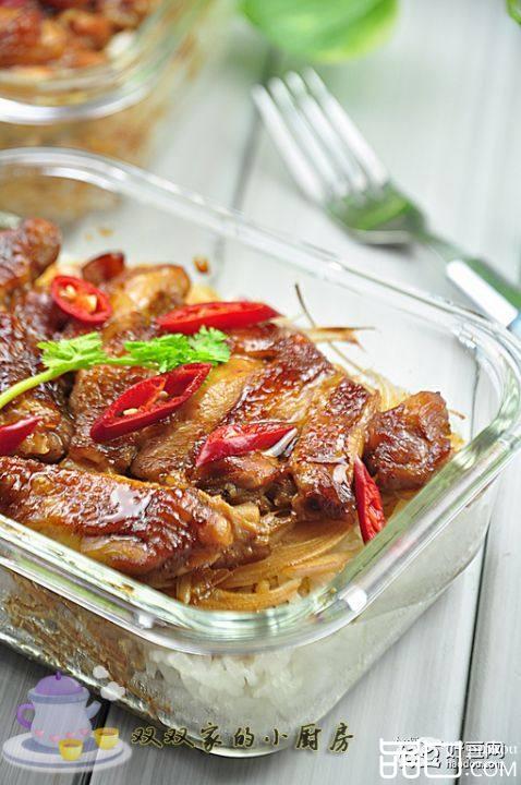 秘制鸡腿饭