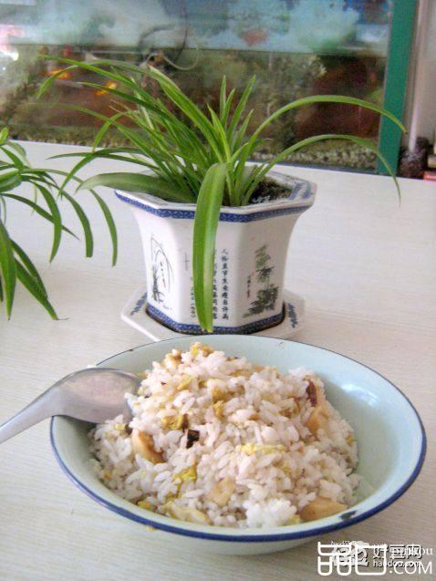 火腿肠炒饭