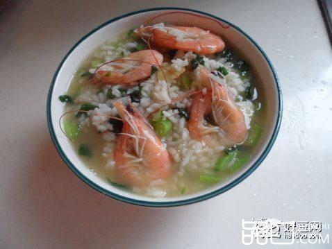 鲜虾青菜泡饭