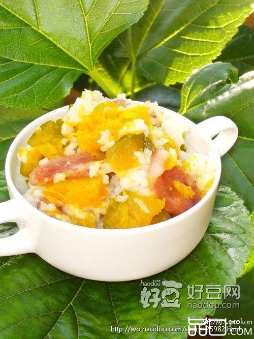 南瓜腊肠焖饭