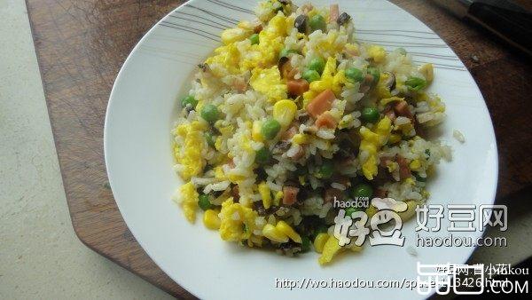 阳春蛋炒饭
