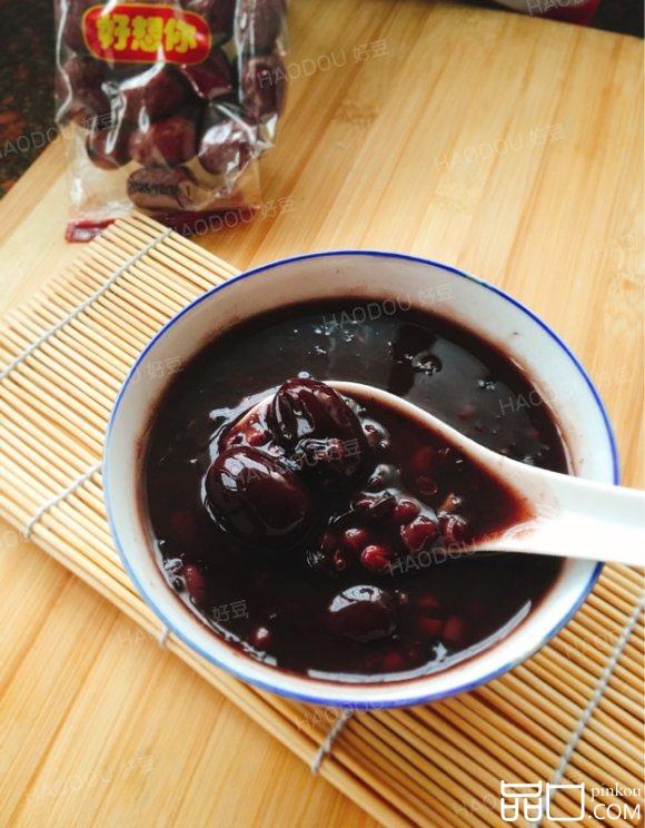 黑米红豆红枣粥