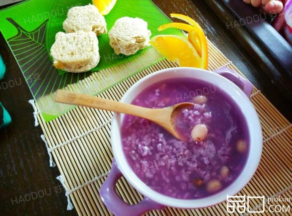 紫薯莲子花生粥