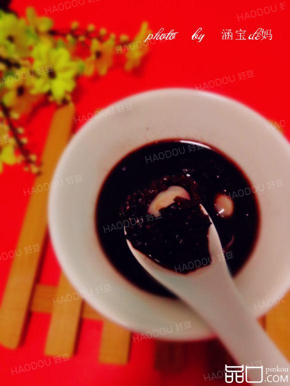 黑米黑麦百合粥