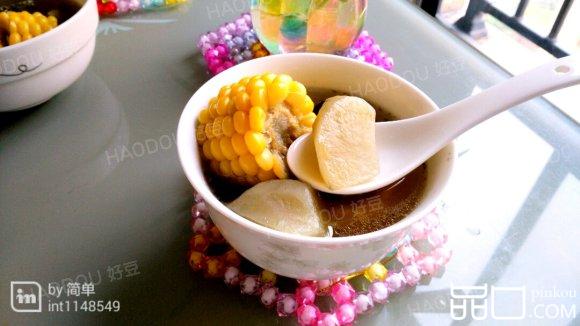 雪莲果玉米排骨汤