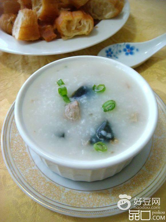 皮蛋猪骨肉粥