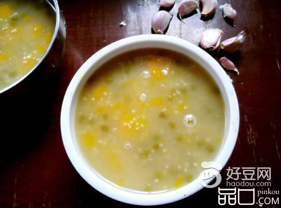 南瓜绿豆小米粥
