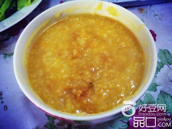 鸡蛋小米粥