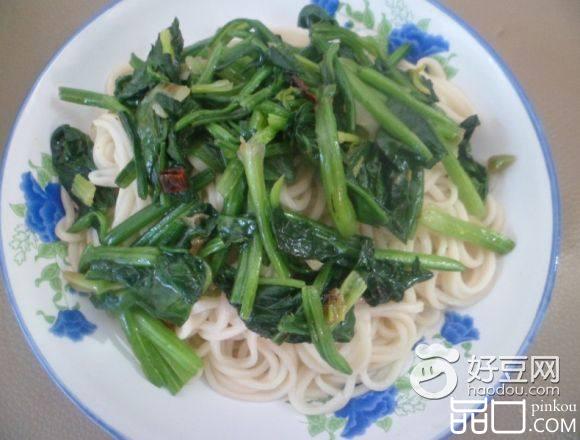 波菜盖面