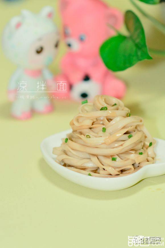 凉拌面
