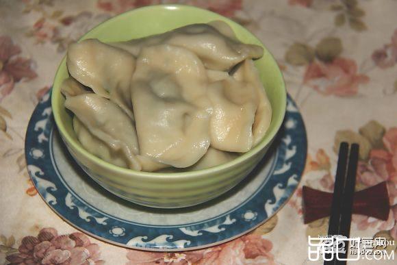 芹菜大肉饺