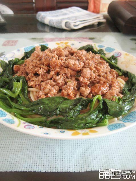 黑椒肉酱意面