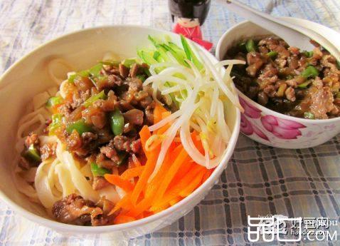 青椒茄丁面