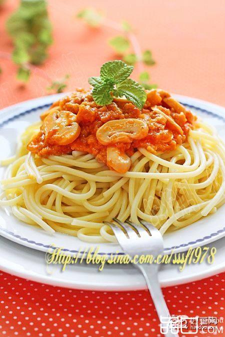 蘑菇肉酱意面