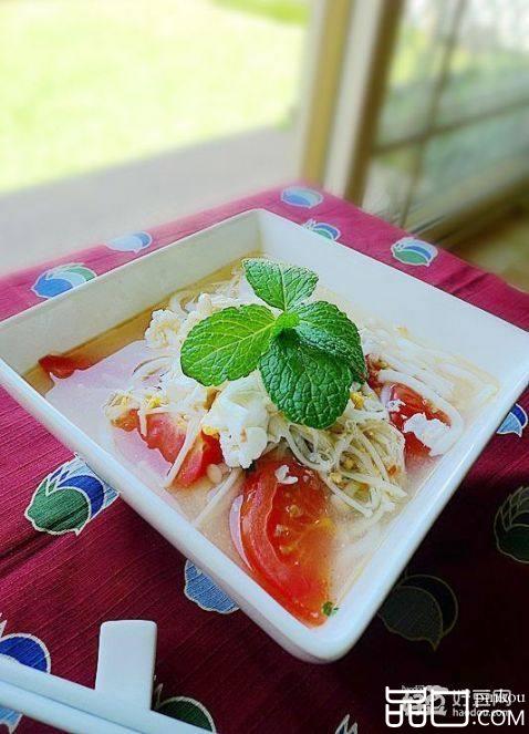 鸡蛋番茄乌冬汤面