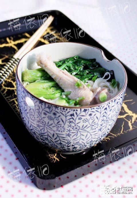 鸭汤煨面